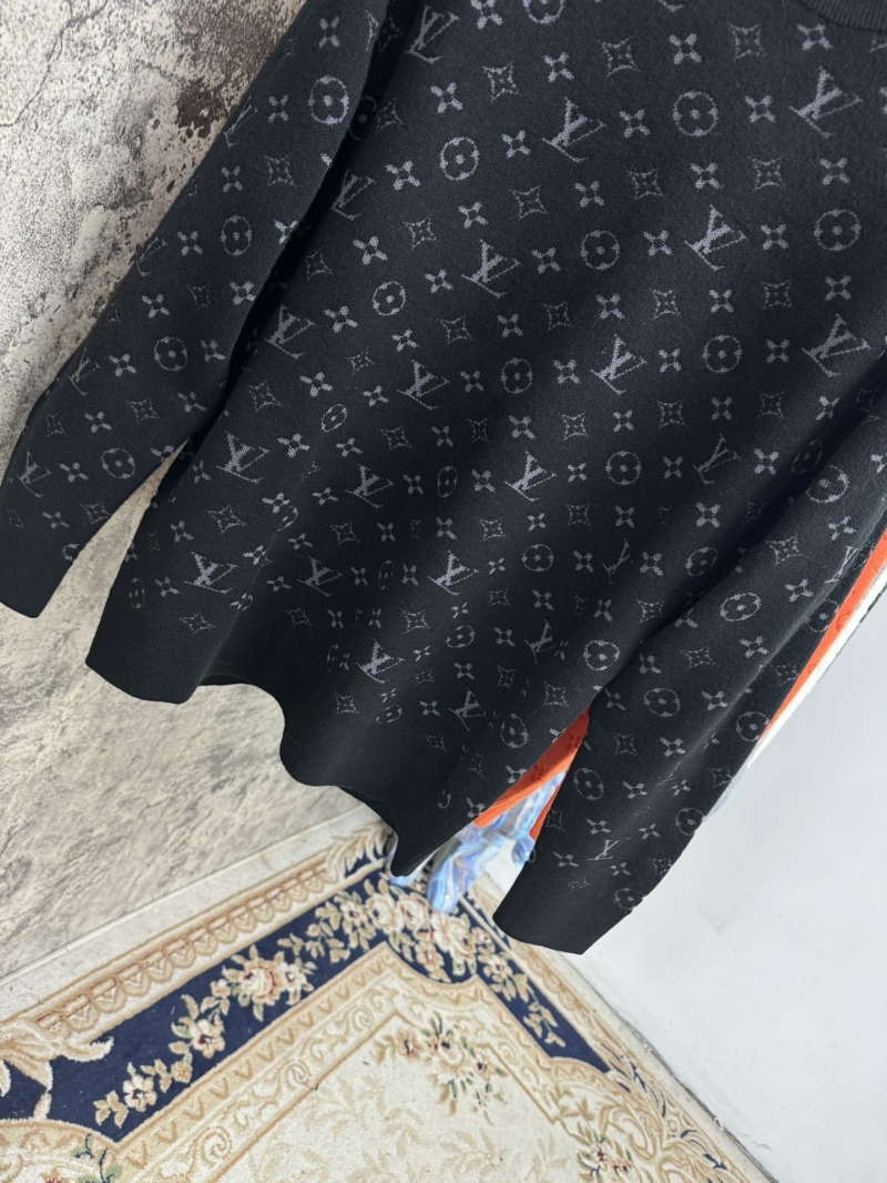 l0vis Vvtt0n sweater